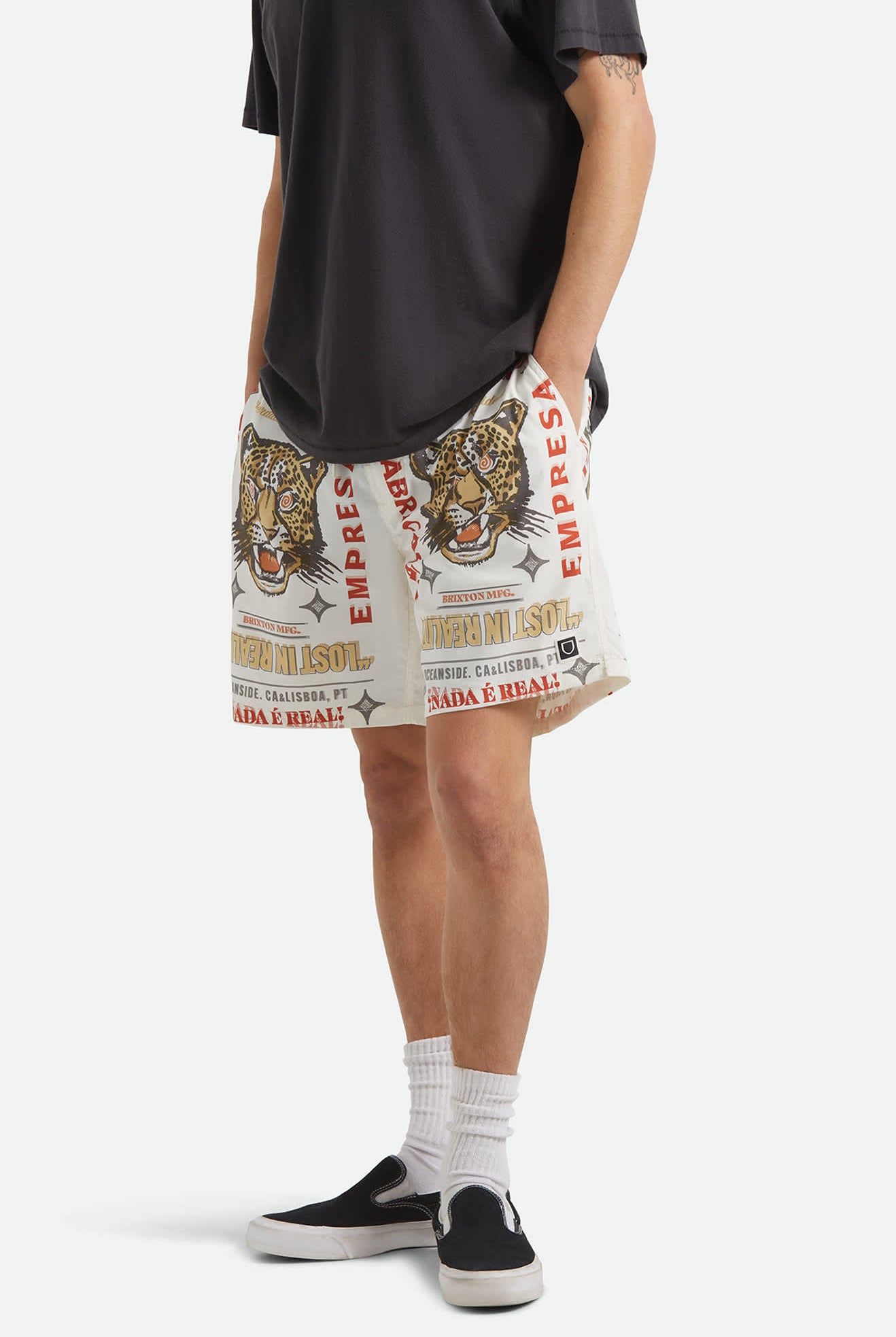 Men's Everyday Stretch Hybrid Short 7" in the color Lost In Reality - Additional Fit image