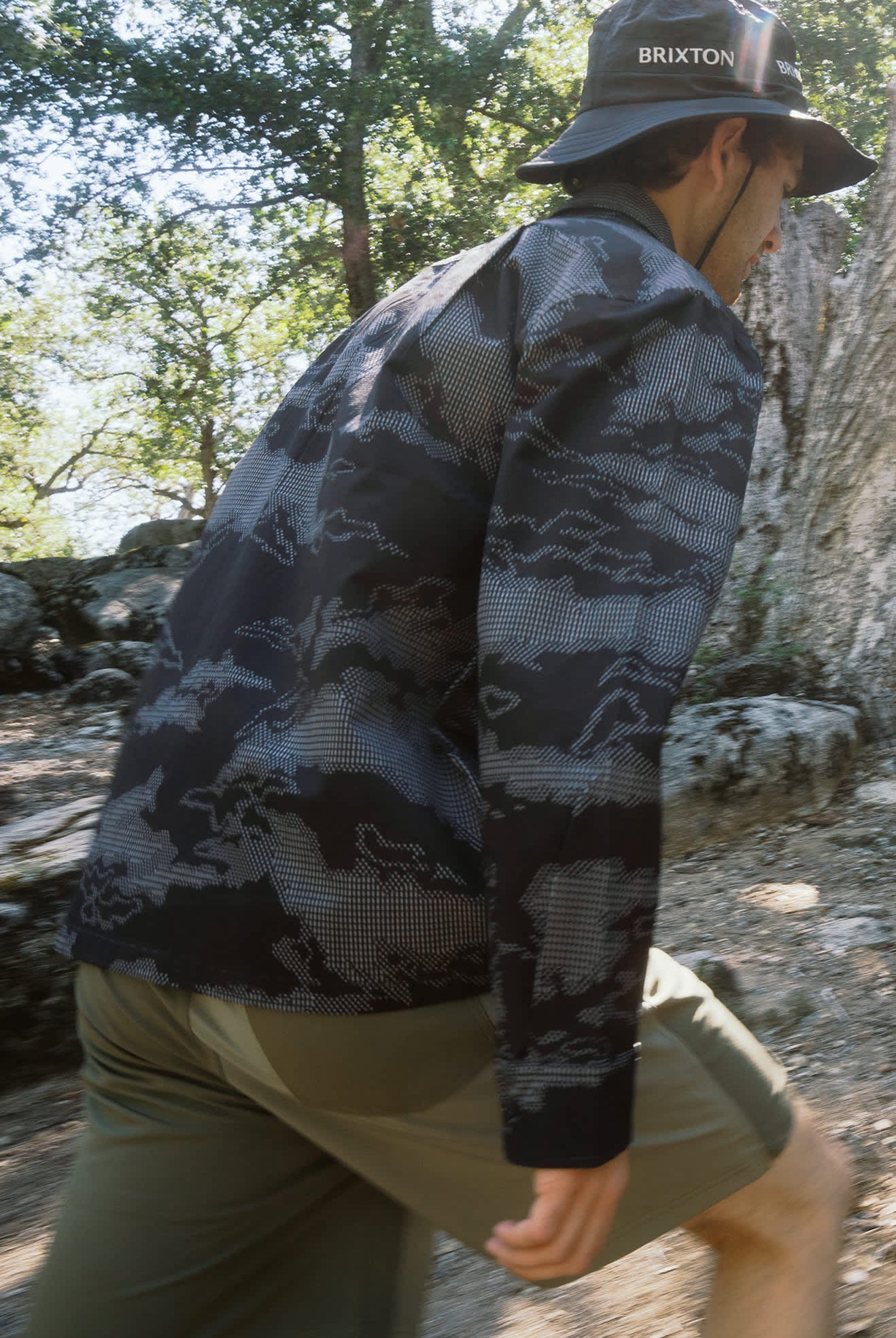 Men's Journey Lightweight Shirt in the color Black Camo - Men's Lifestyle image