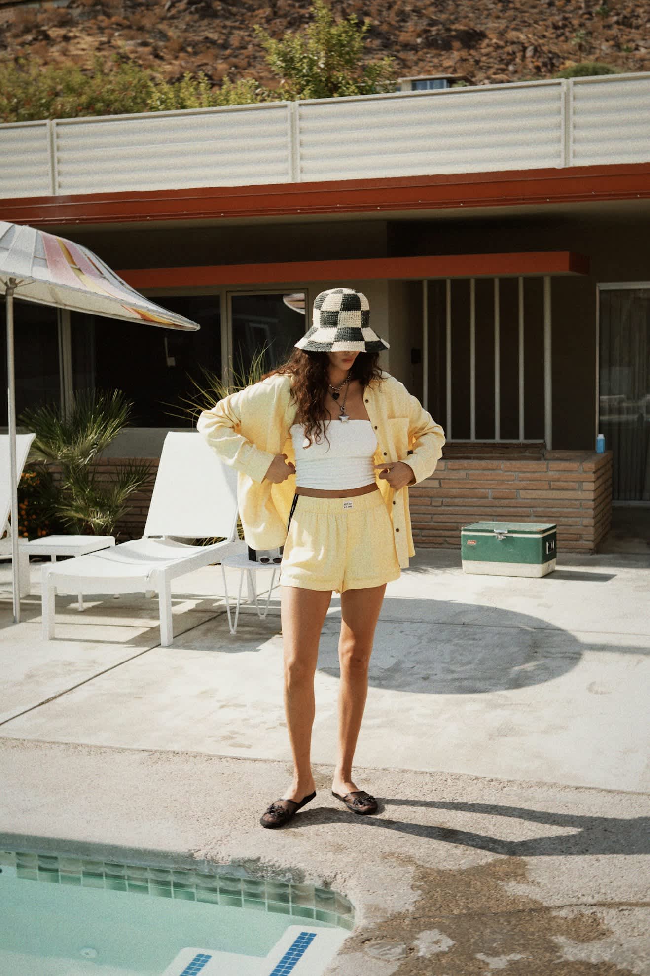 Women's Redding Bucket Hat in the color Whitecap/Deep Forest - Men's Lifestyle image