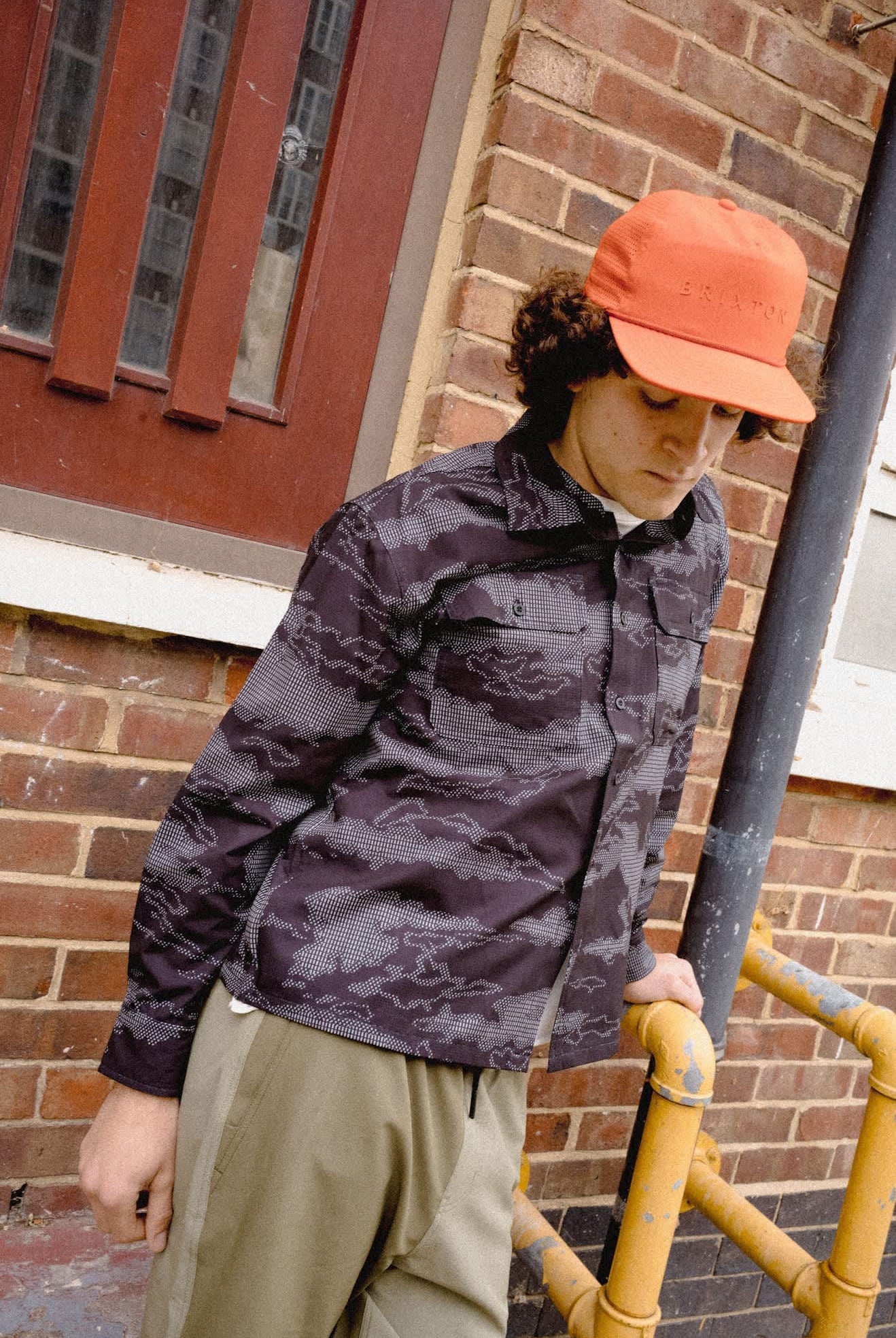 Men's Journey Active Short in the color Dark Olive/Olive Surplus - Men's Lifestyle image
