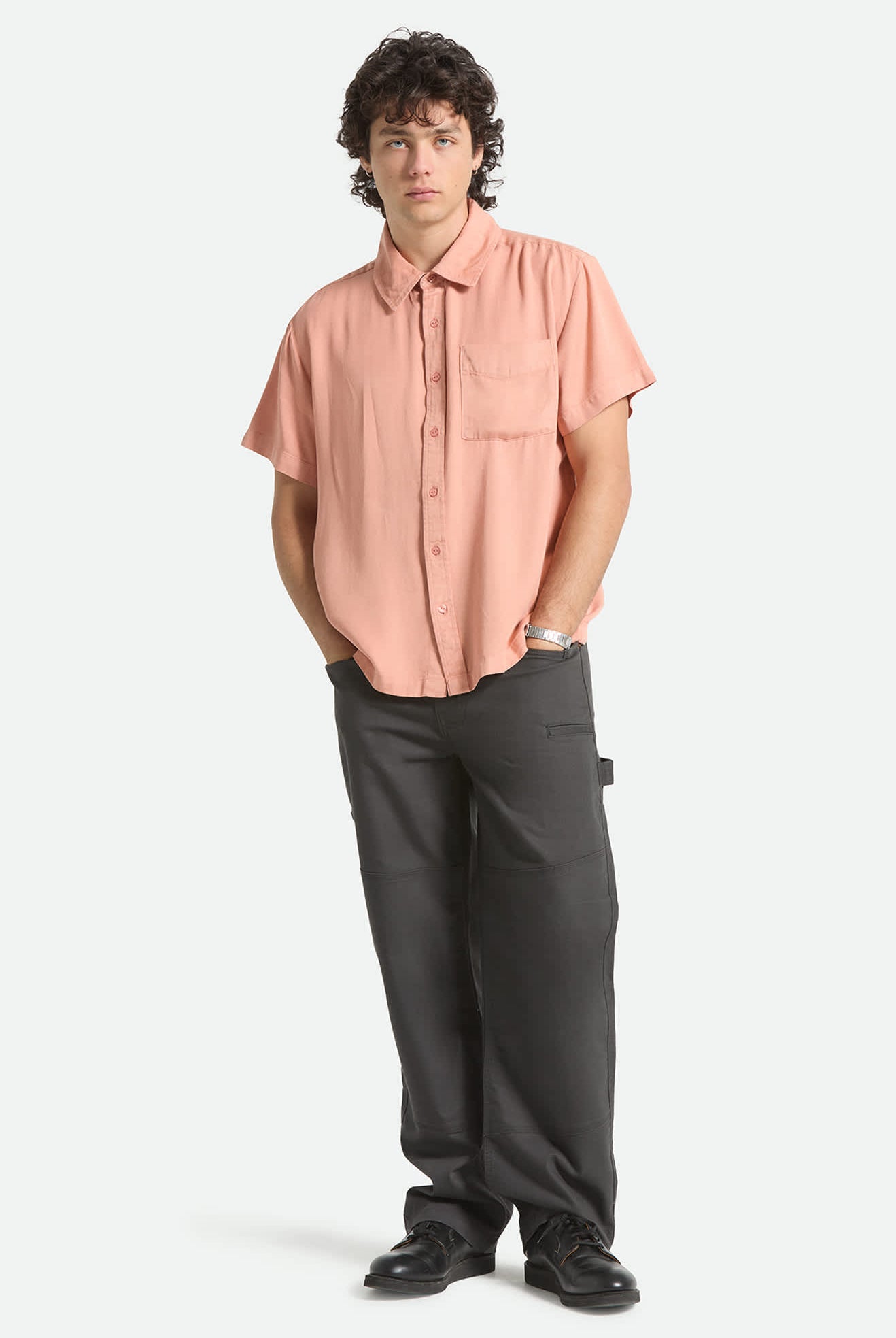 Men's Cooling Comfort Short Sleeve Shirt in the color Silver Pink - Additional Fit image