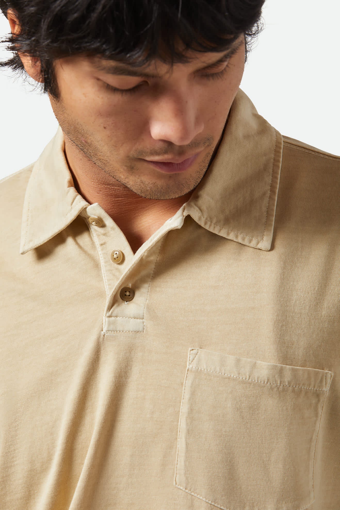 Men's Vintage Wash S/S Polo in the color Washed Khaki - Additional Fit image