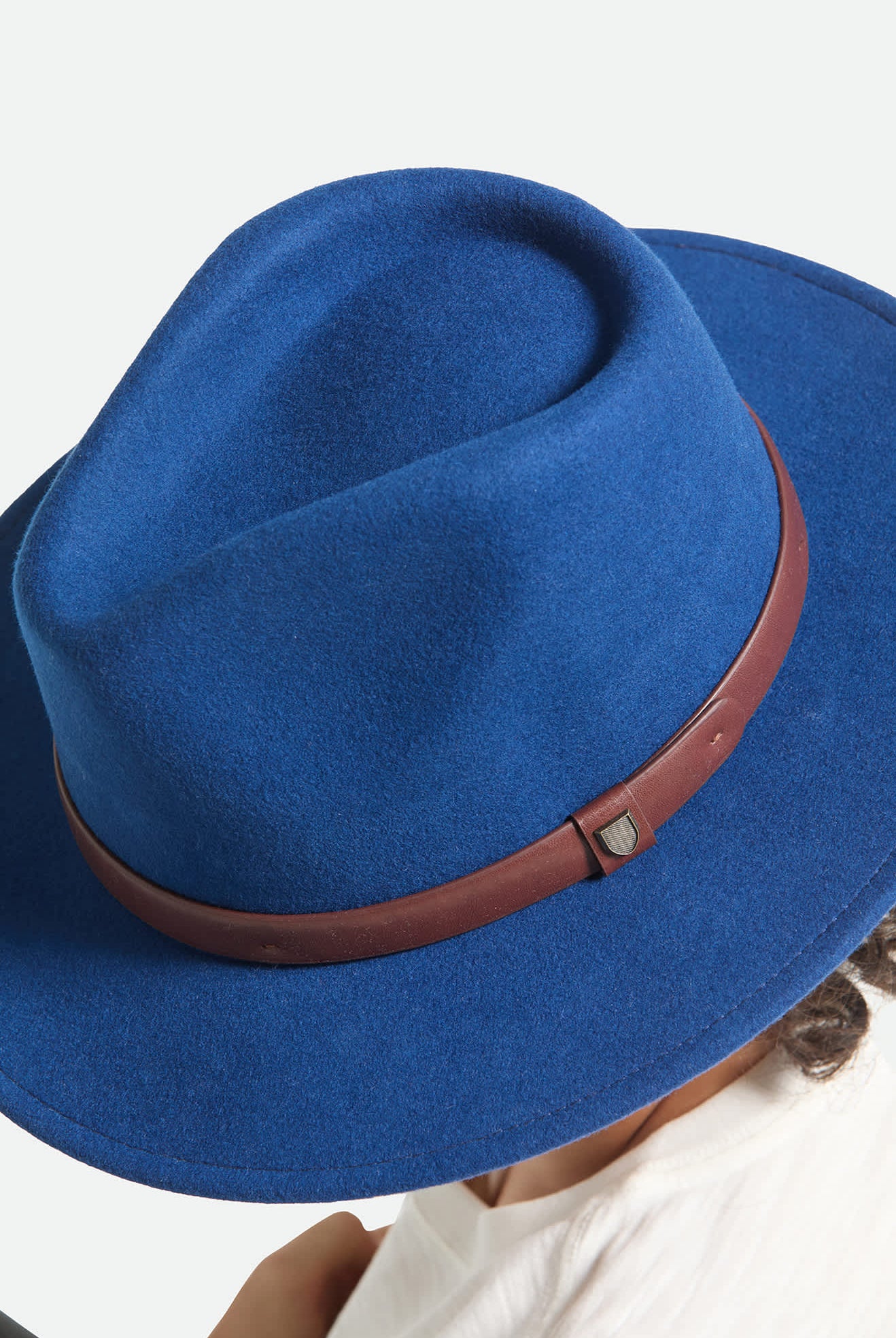 Unisex Messer Fedora in the color Midnight Blue/Pinecone - Additional Fit image
