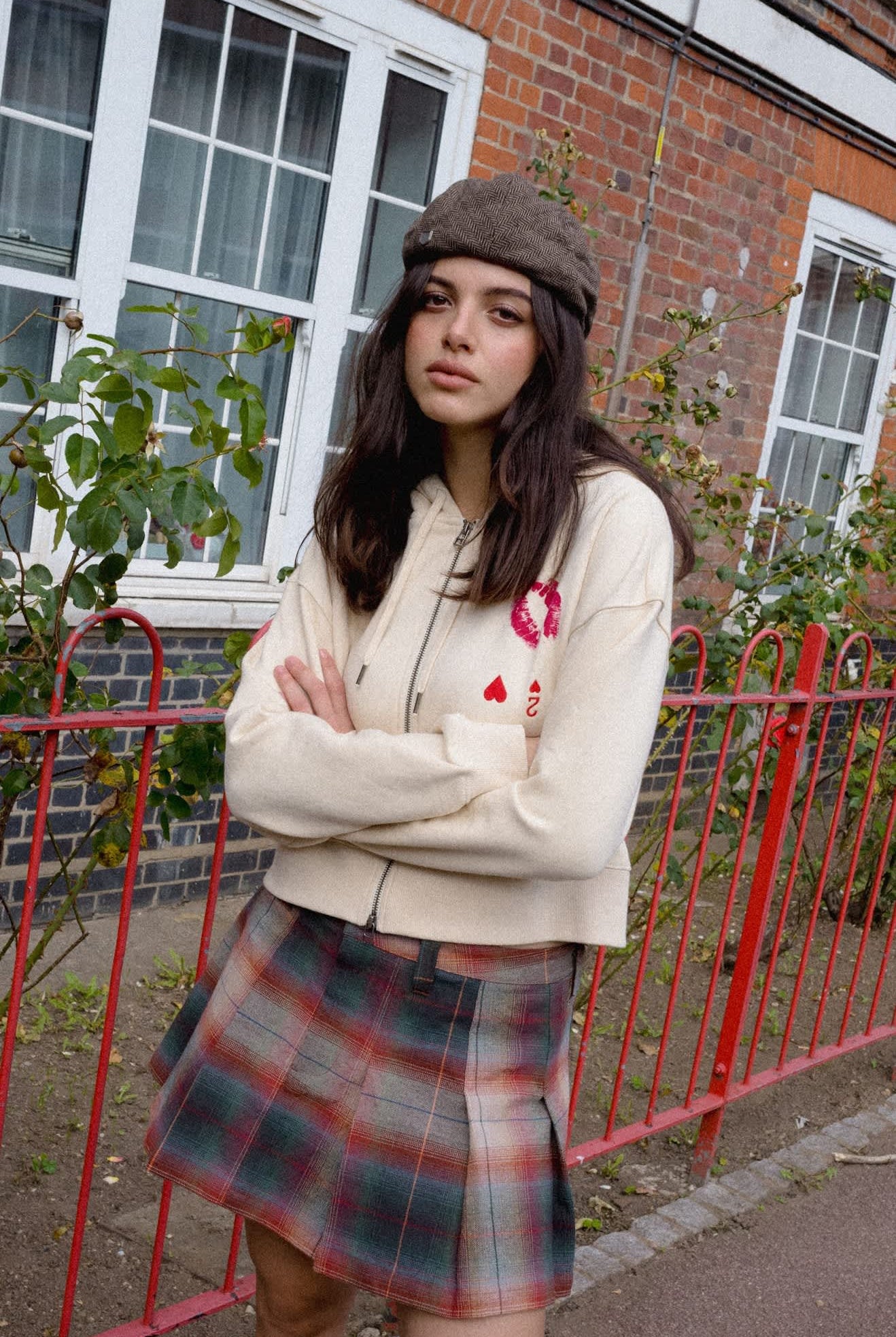 Unisex Hooligan Flat Cap in the color Brown/Khaki - Women's Lifestyle image