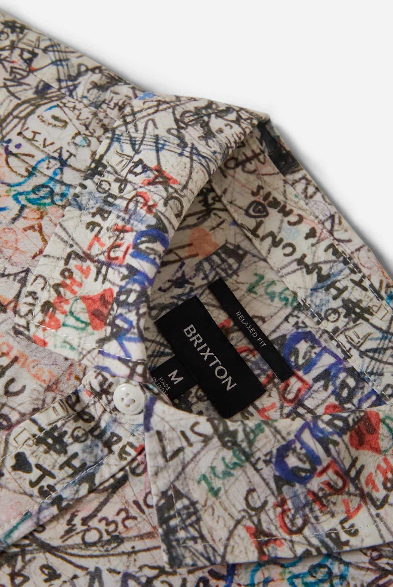 Men's Cru Print Short Sleeve Shirt in the color Graffiti - Additional Laydown image