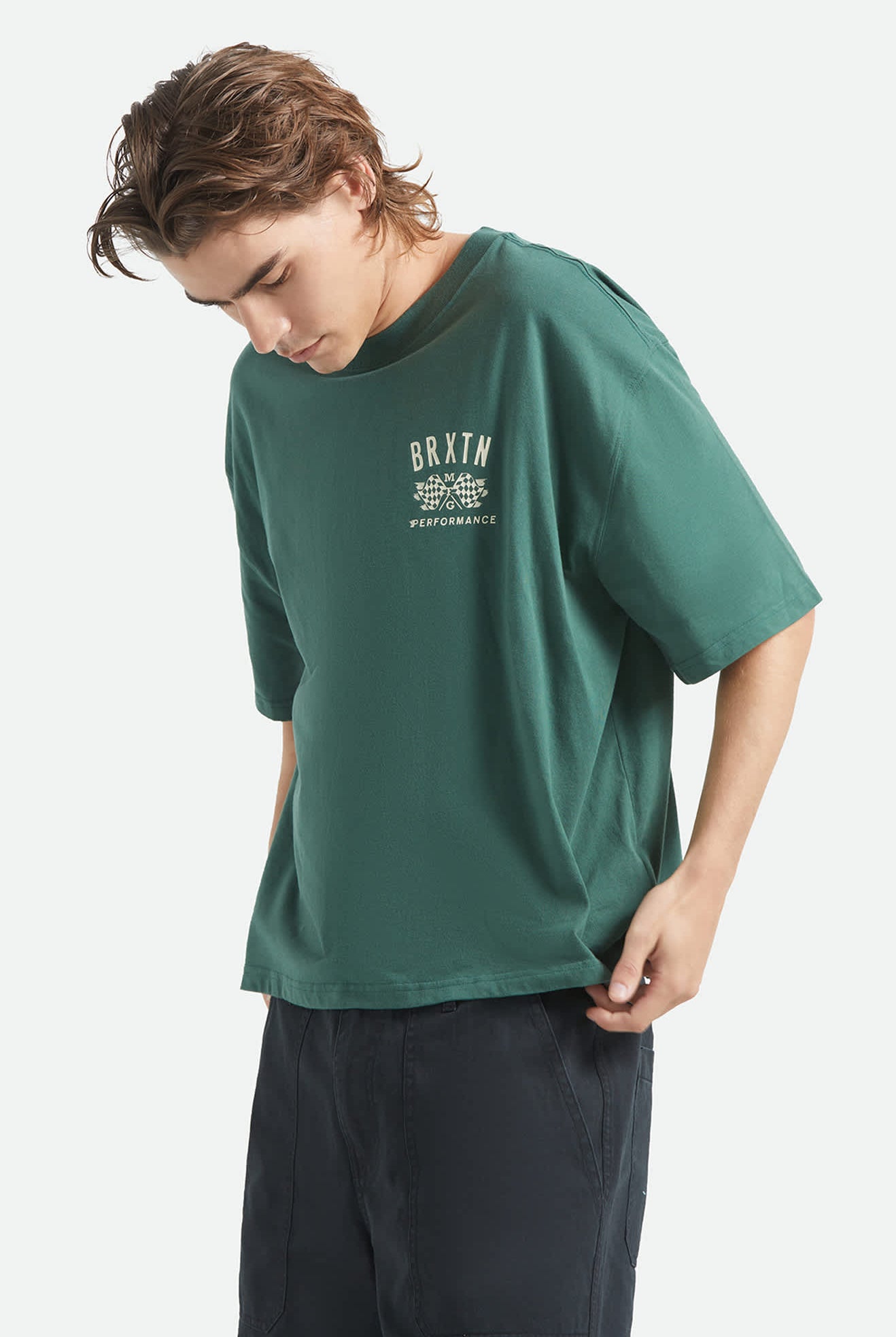 Men's Primary Short Sleeve Cropped Shirt in the color Primal Green - Men's Side View