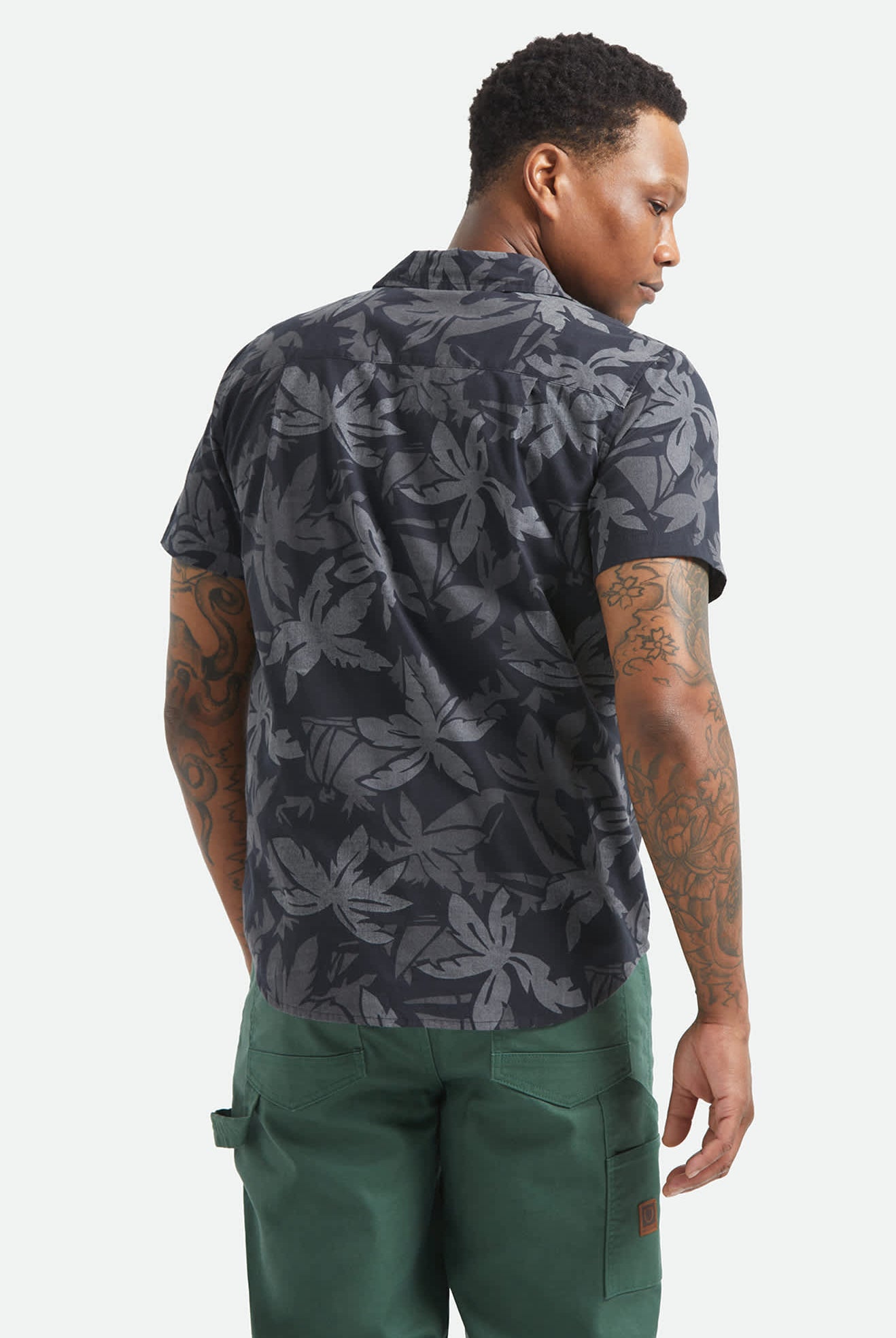 Men's Charter Print Short Sleeve Shirt in the color Black/Trooper/Future Grey Palm Floral - Men's Back View