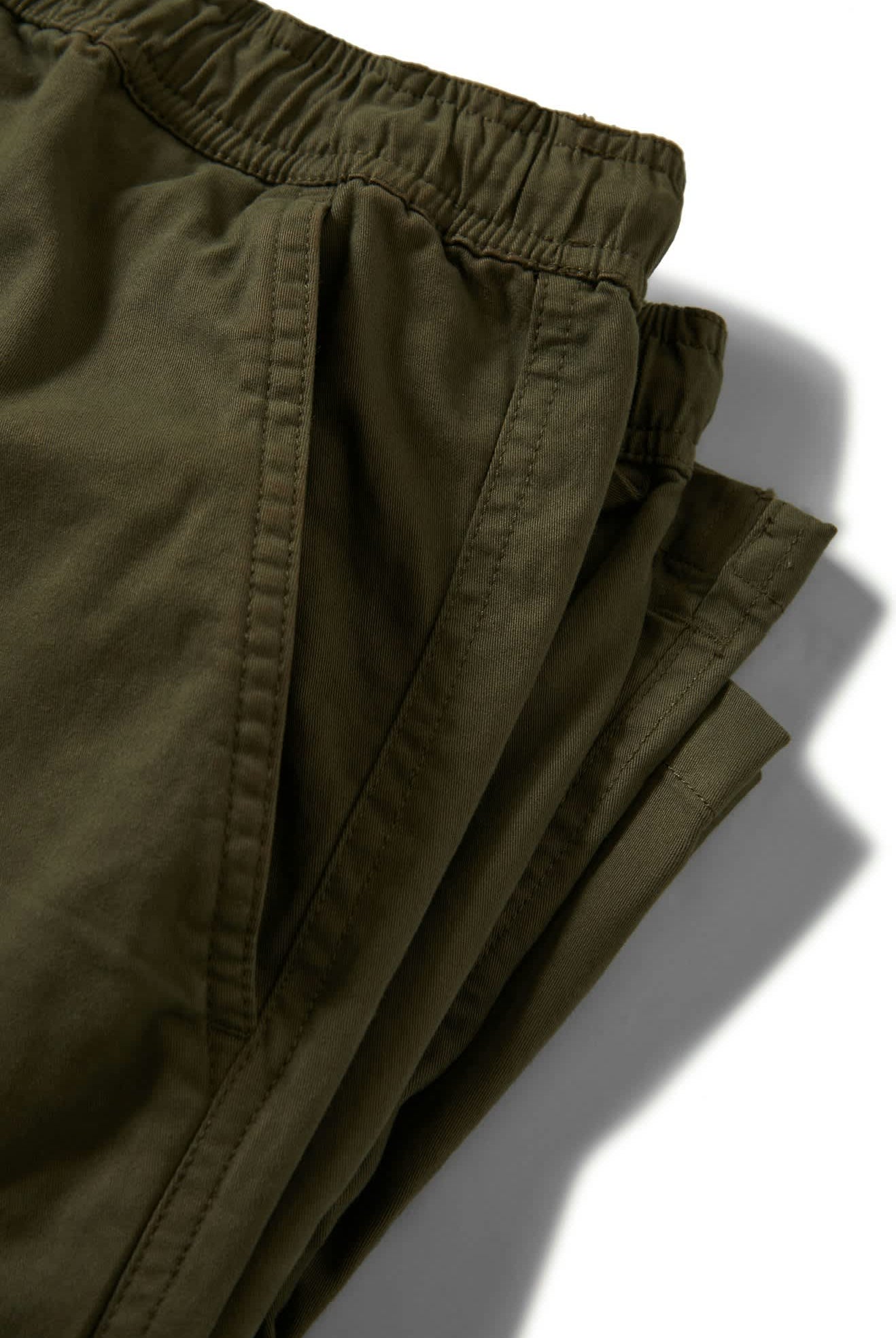 Men's Everyday Vintage Wash Short in the color Washed Ivy Green - Additional Laydown image