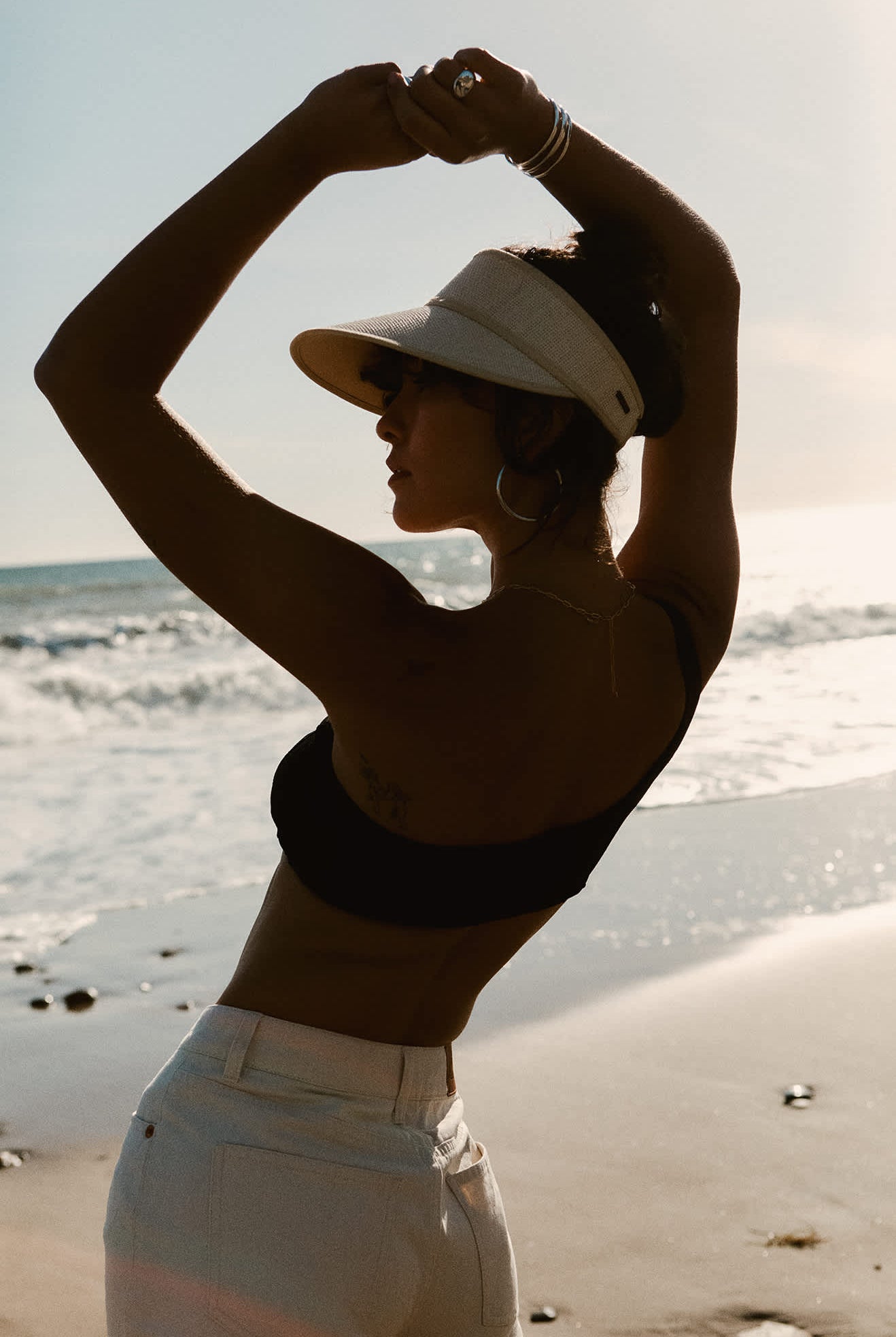 Women's Newport Straw Visor in the color Natural/Natural - Additional Fit image