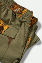 Men's Everyday Stretch Hybrid Short 7" in the color Olive Surplus Floral - Additional Laydown image