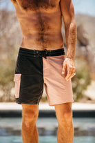 Men's Classic Trunk 17" in the color Black/Silver Pink - Men's Lifestyle image