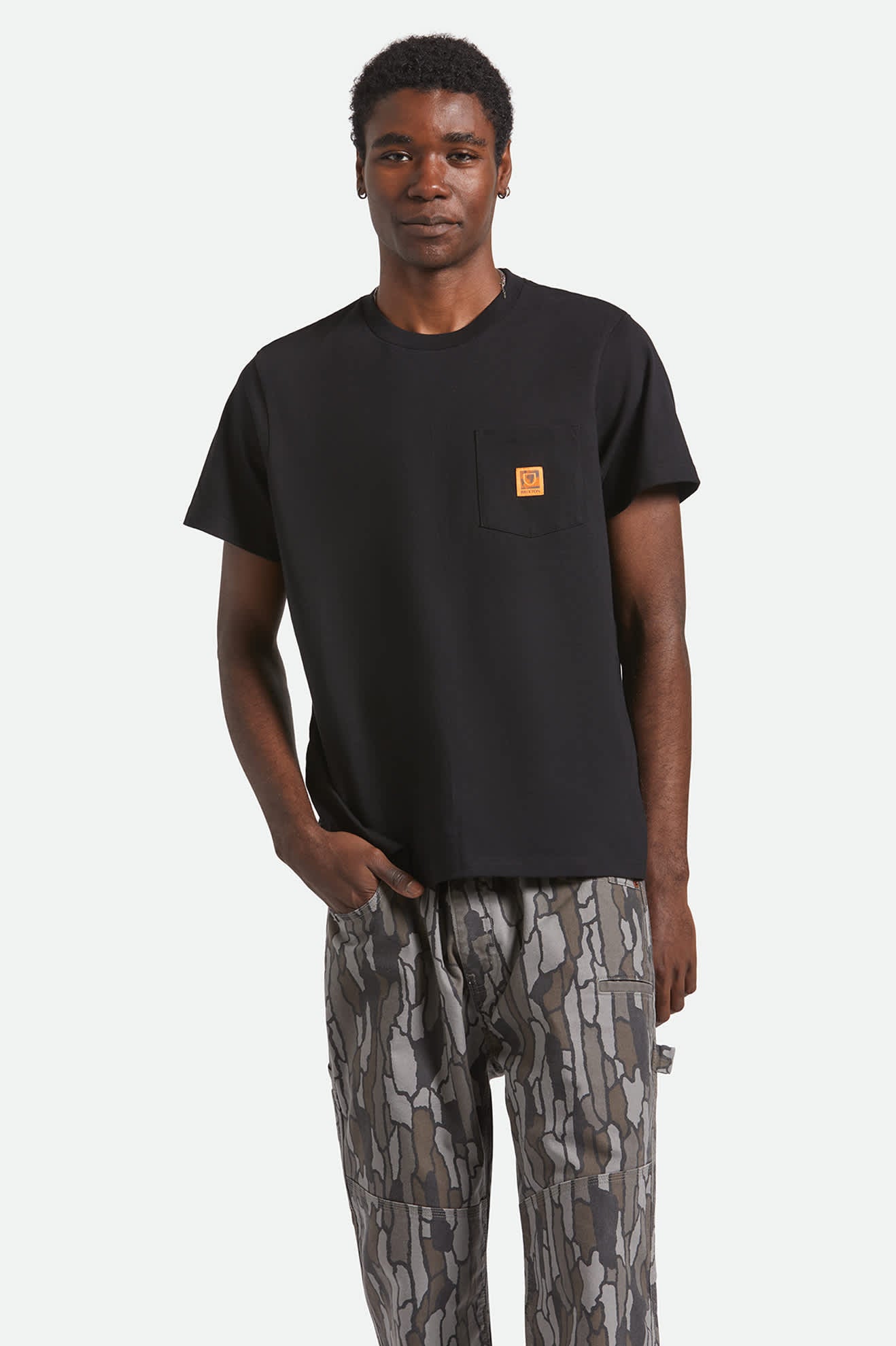 Men's Union Heavyweight S/S Boxy Pocket T-Shirt in the color Black - Men's Front View