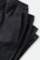 Men's Everyday E-Waist Pant in the color Black - Additional Laydown image