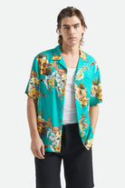 Men's Bunker Vacation Short Sleeve Camp Collar Shirt in the color Retro Green - Men's Front View