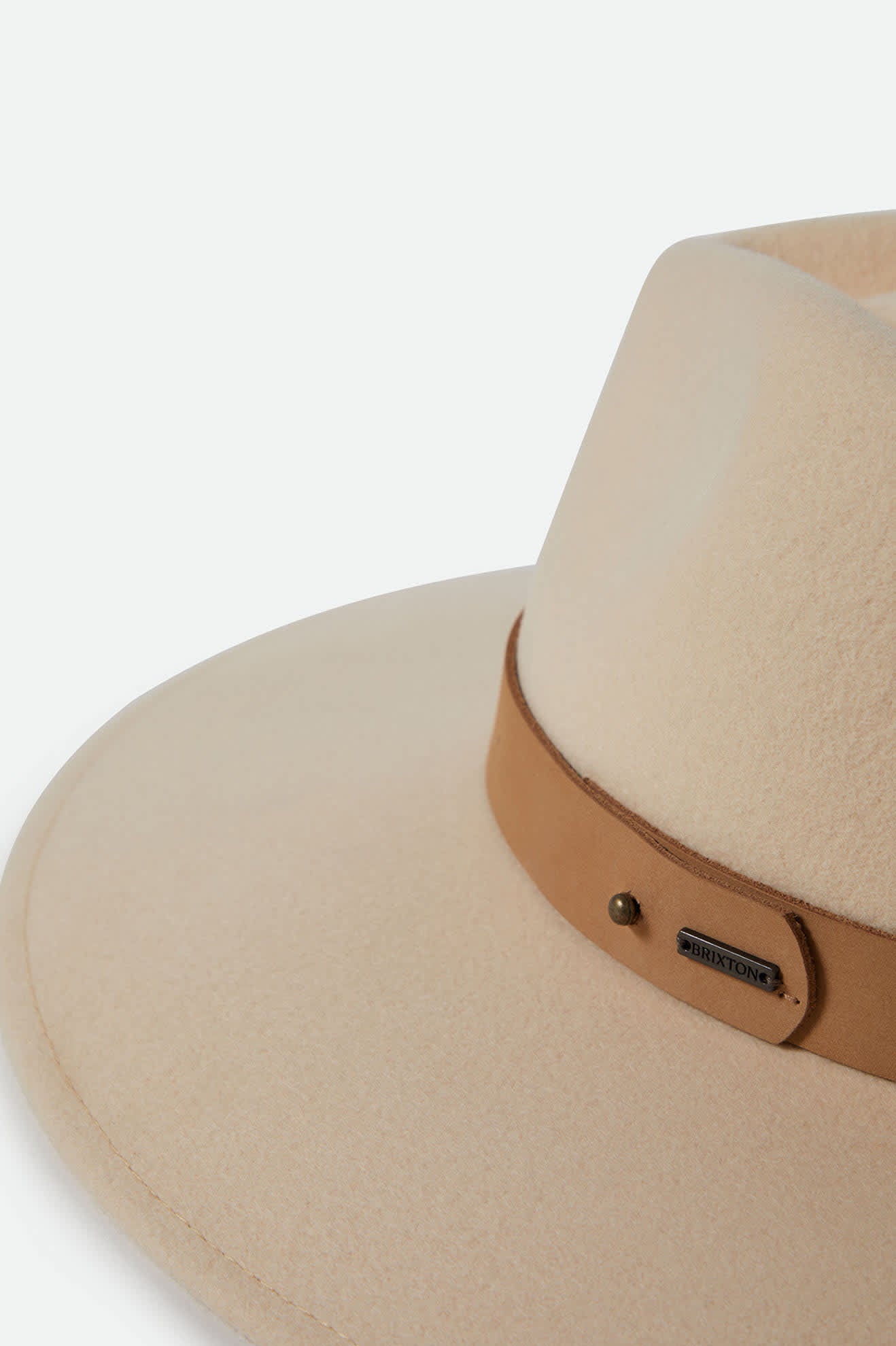 Women's Eleanor Felt Packable Hat in the color Macadamia - Additional Laydown image