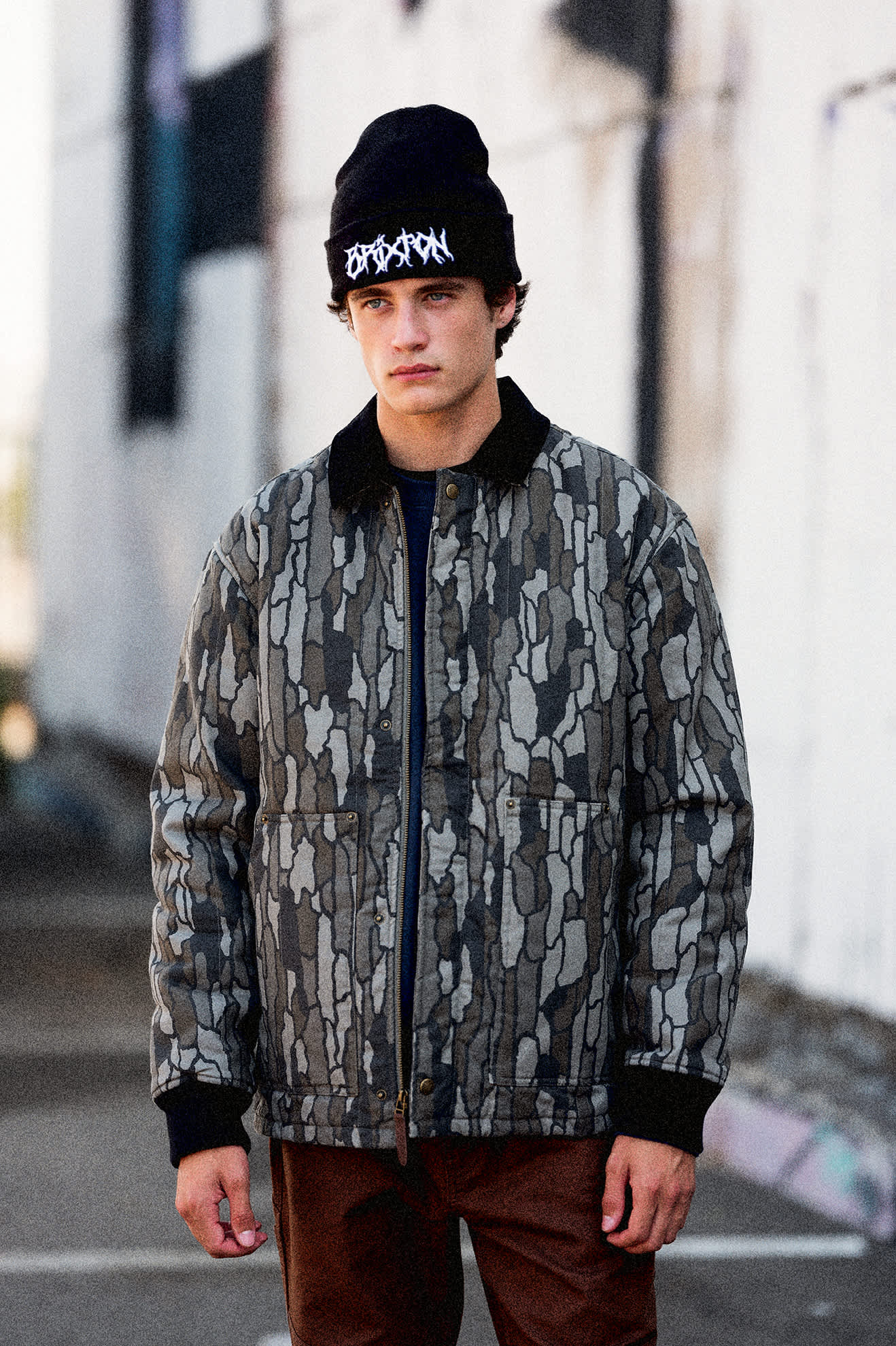 Men's Builders Stretch L/S Overshirt in the color Bark Camo - Men's Lifestyle image