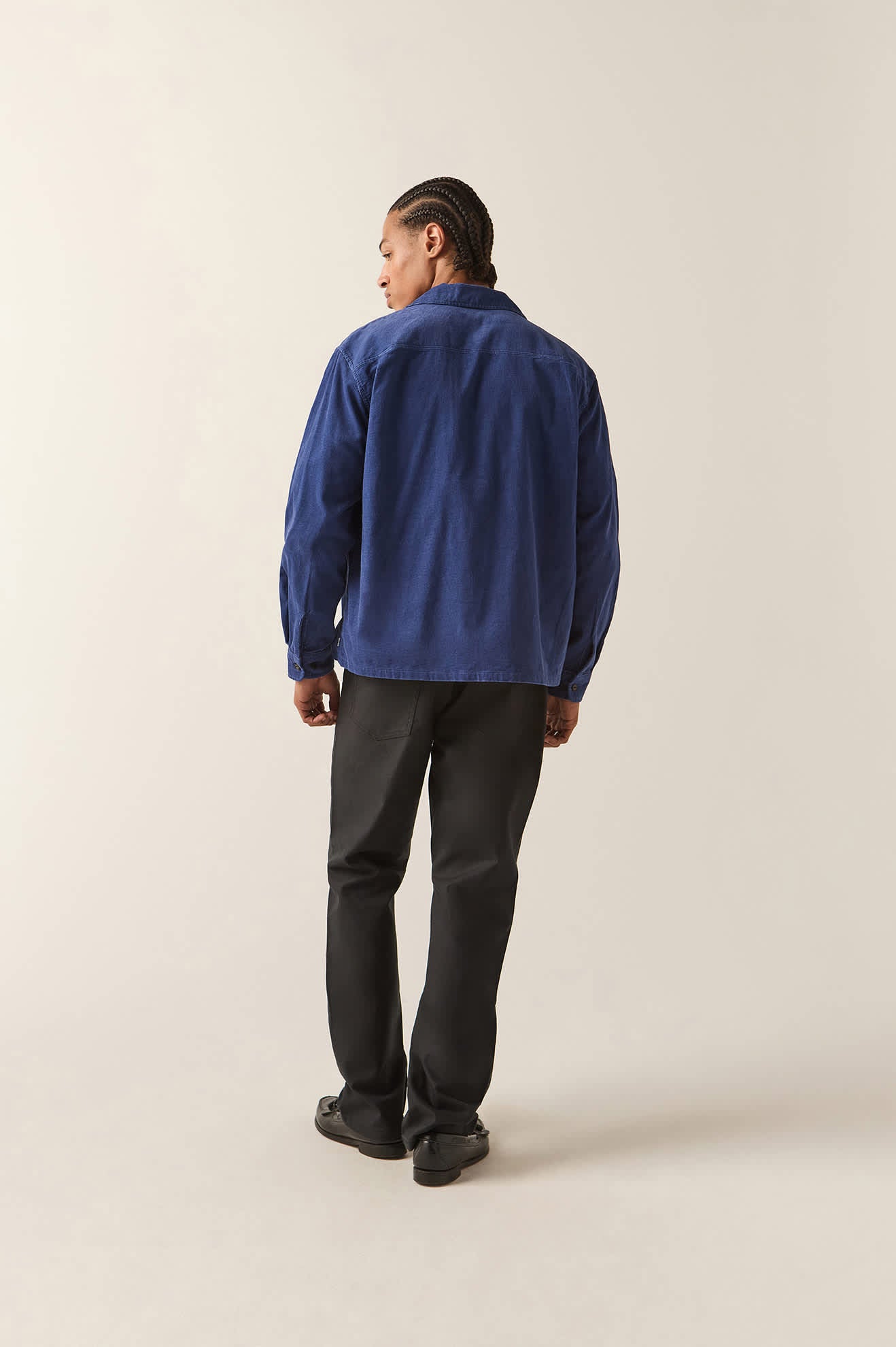 Men's Century Overshirt in the color Washed Blue - Additional Fit image