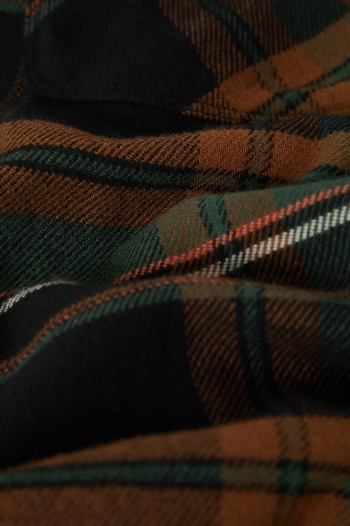 Men's Bowery Flannel in the color Black/Pine Needle - Additional Laydown image