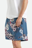 Men's Everyday Stretch Hybrid Short 7" in the color Midnight Blue - Additional Fit image
