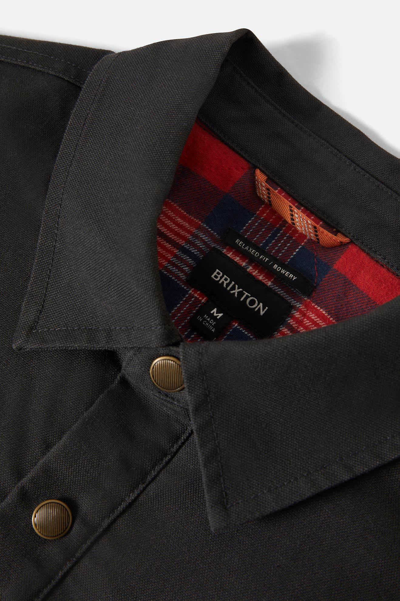 Men's Builders Stretch L/S Overshirt in the color Washed Black - Additional Laydown image