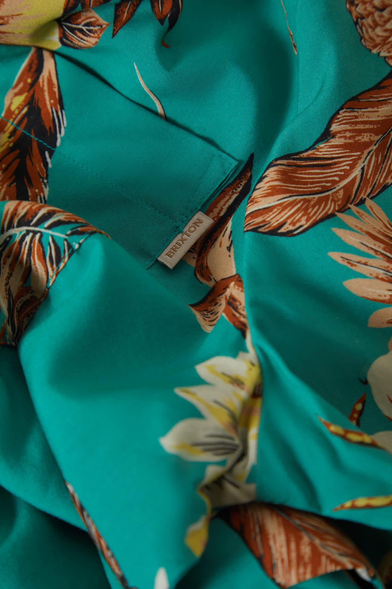 Women's Campos Button Down Shirt in the color Retro Green Flor Campos - Additional Laydown image